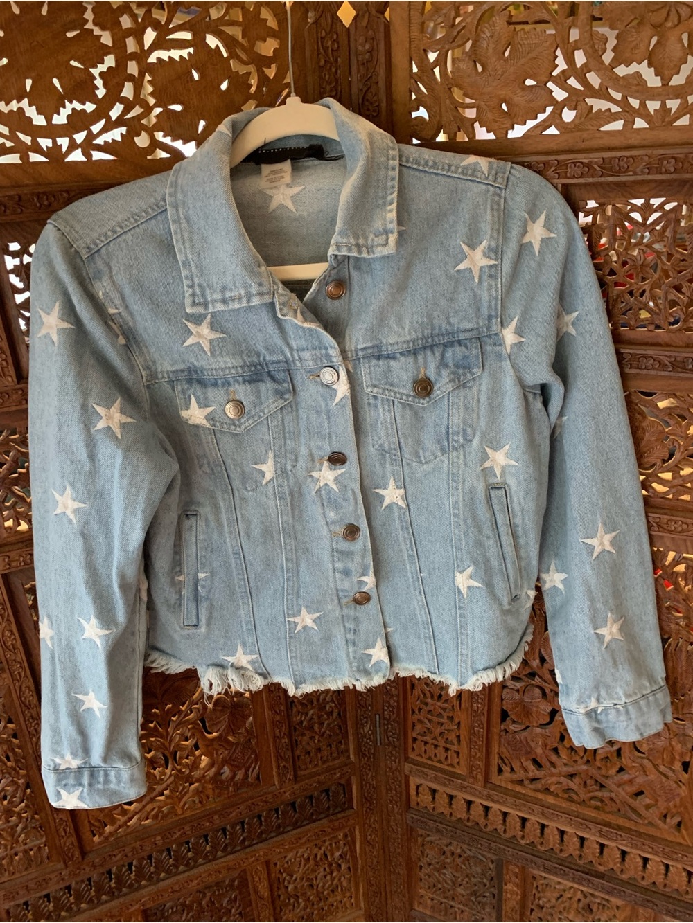 Star Embroidery Light Wash Denim Jacket - Women
